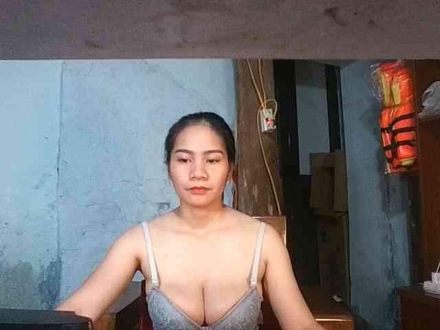 EllaShow93