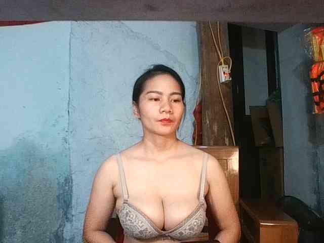 EllaShow93
