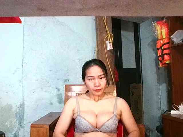 EllaShow93