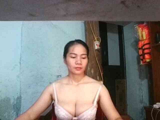 EllaShow93