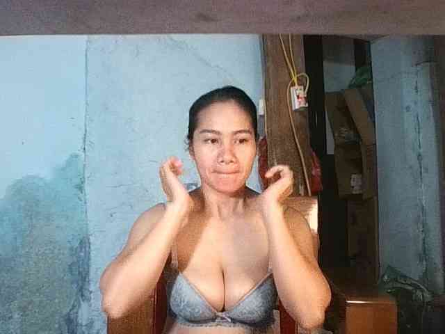 EllaShow93