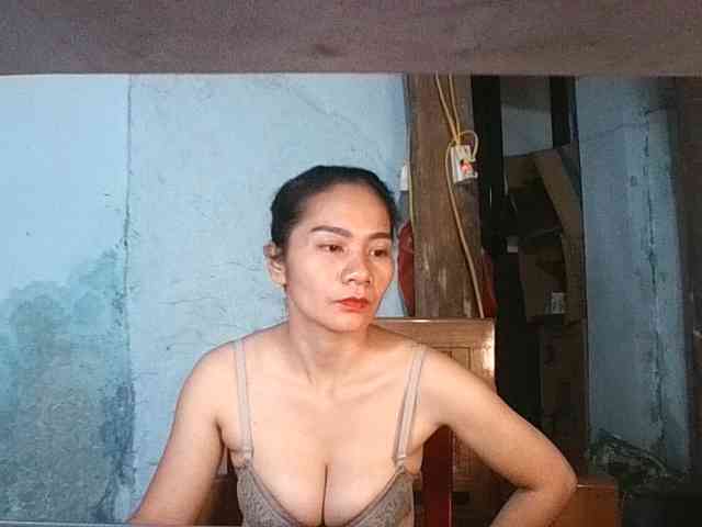 EllaShow93