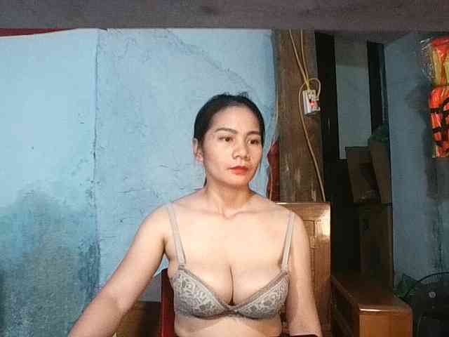 EllaShow93