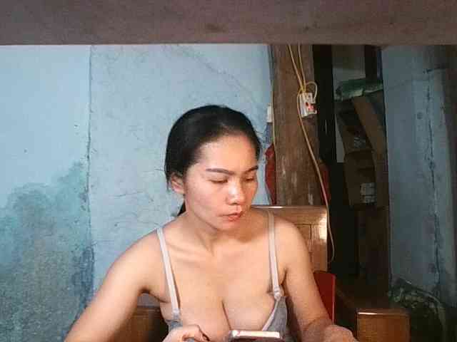 EllaShow93