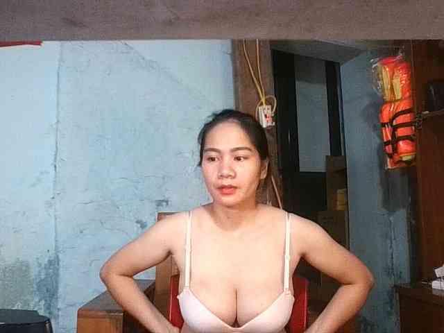 EllaShow93