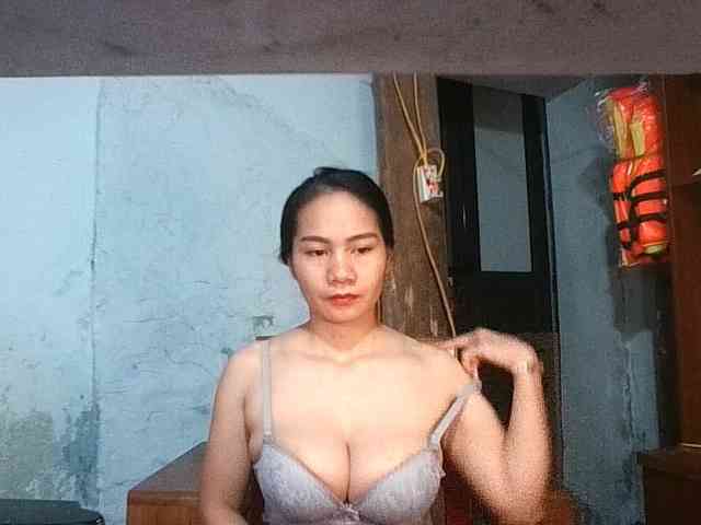 EllaShow93
