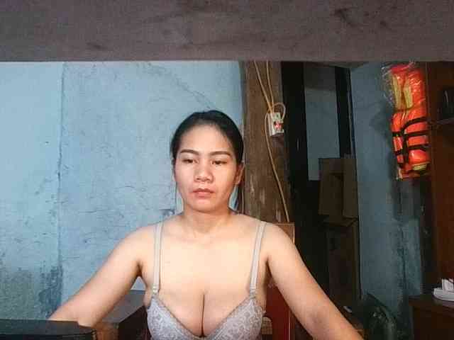 EllaShow93
