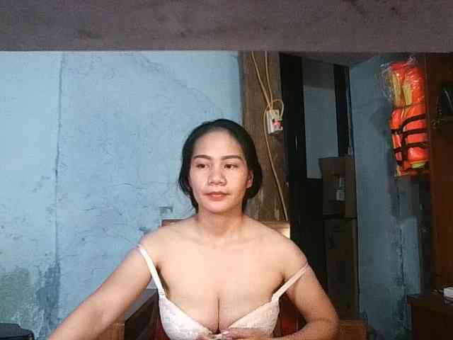 EllaShow93