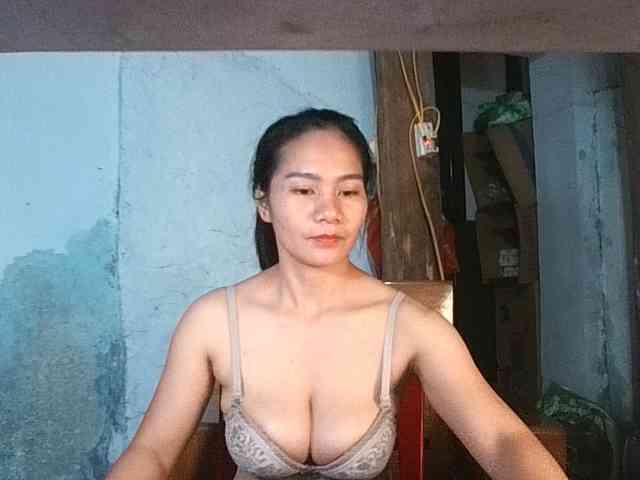 EllaShow93