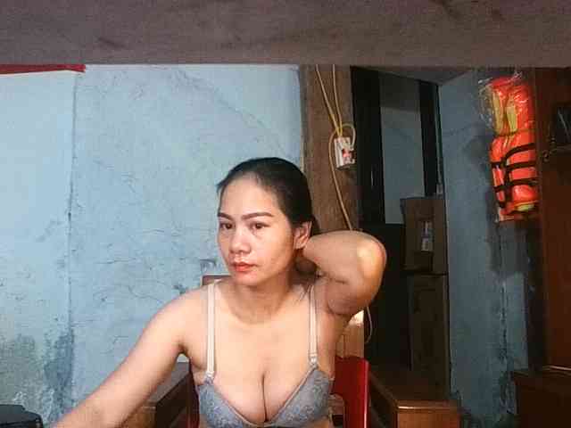 EllaShow93