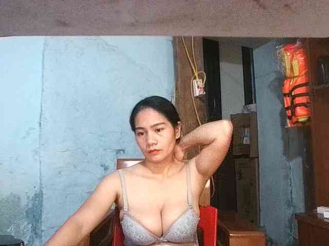 EllaShow93 EllaShow93