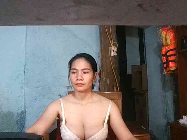 EllaShow93