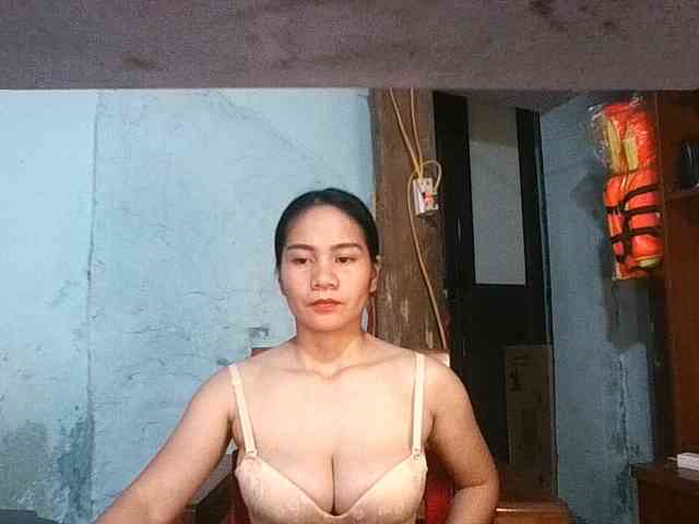EllaShow93