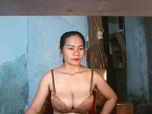 EllaShow93