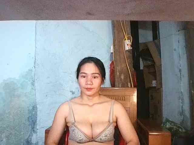 EllaShow93