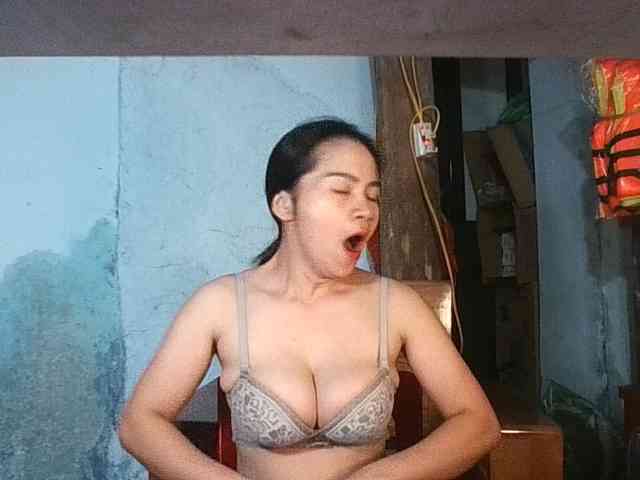 EllaShow93