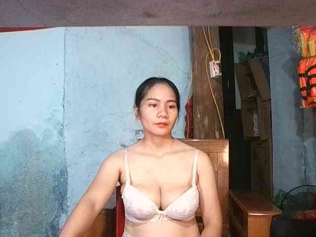 EllaShow93