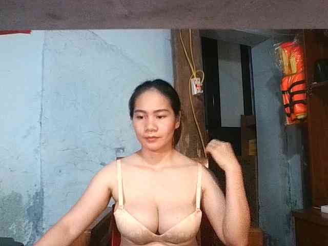 EllaShow93