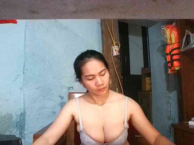 EllaShow93