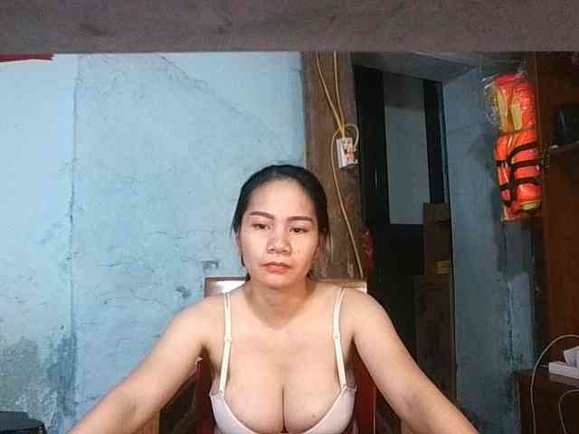 EllaShow93 webcam