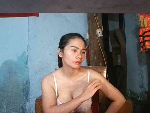EllaShow93 webcam