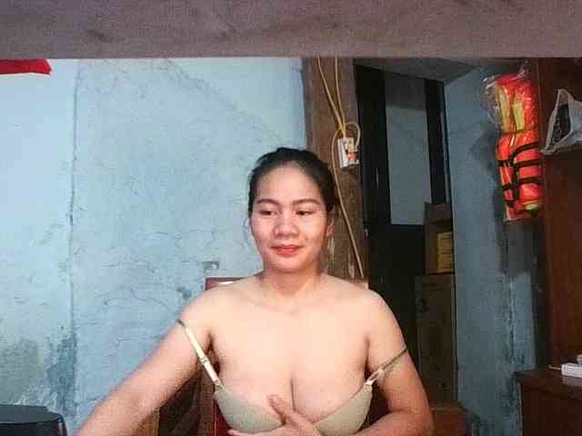 EllaShow93