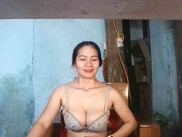 EllaShow93