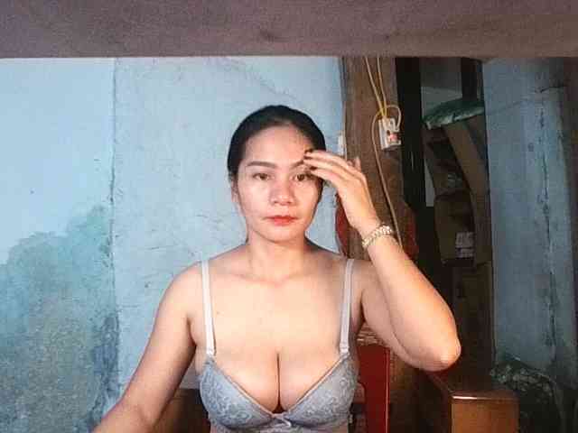EllaShow93