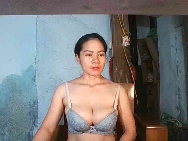 EllaShow93