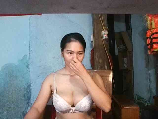 EllaShow93