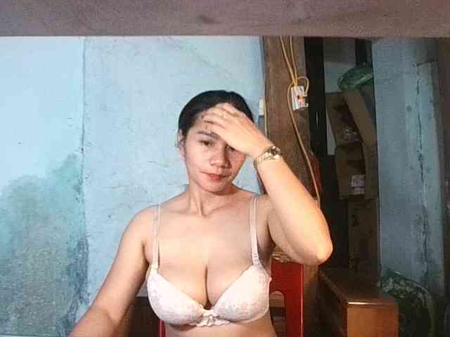 EllaShow93