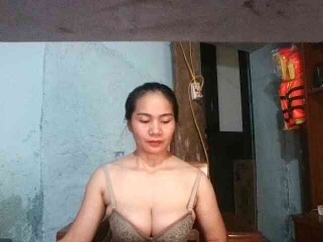 EllaShow93
