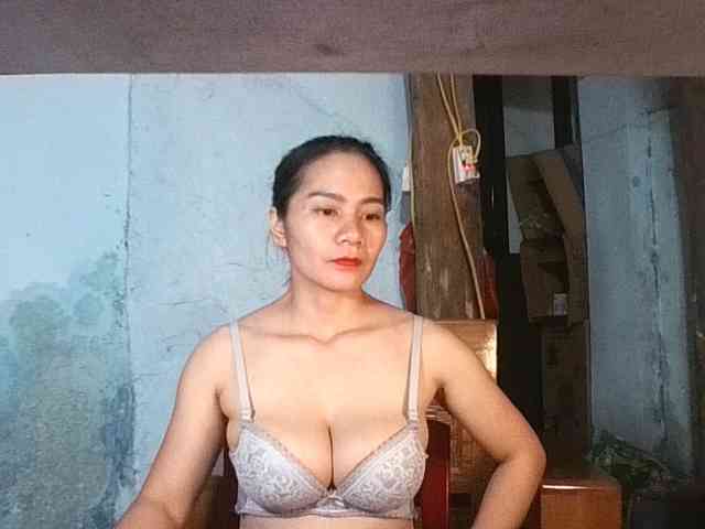 EllaShow93