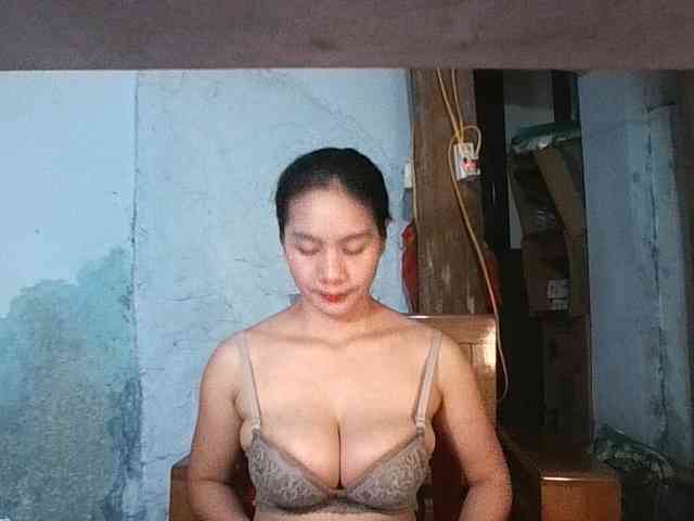 EllaShow93