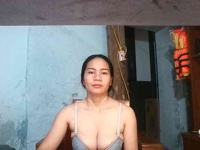 EllaShow93