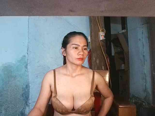 EllaShow93