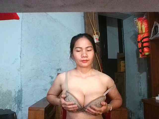 EllaShow93