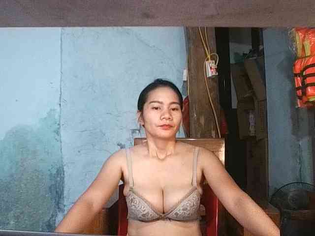 EllaShow93