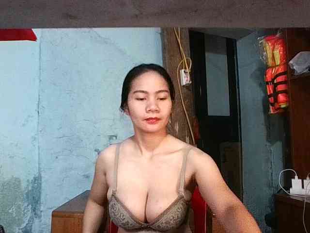 EllaShow93