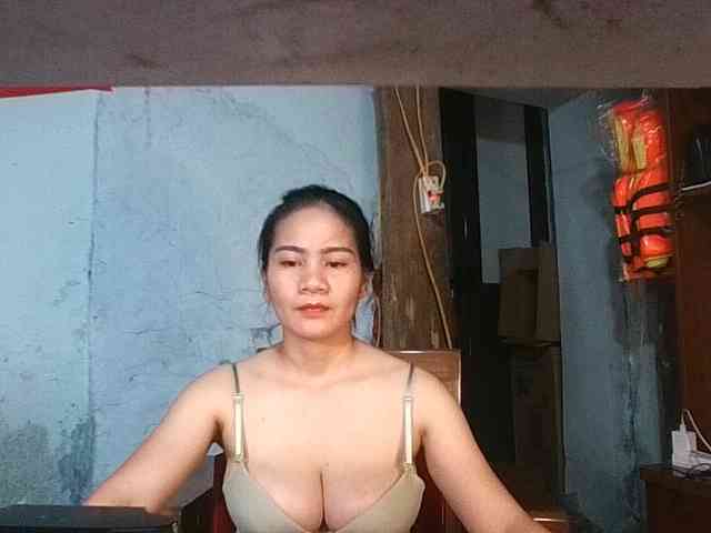 EllaShow93