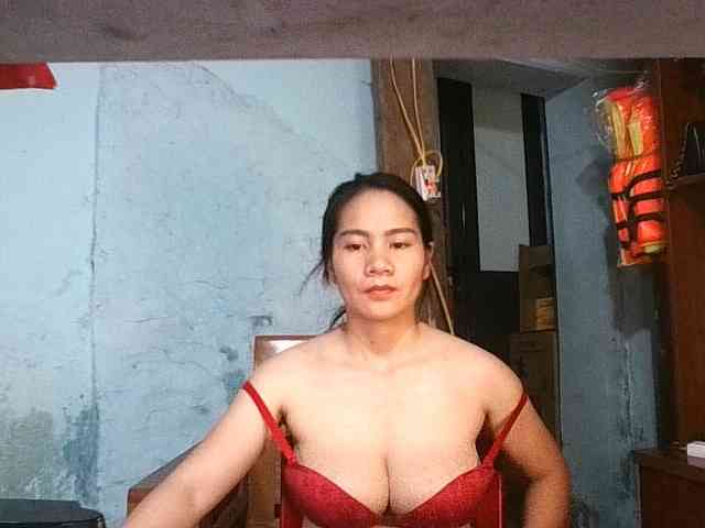 EllaShow93