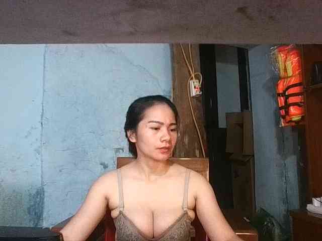 EllaShow93