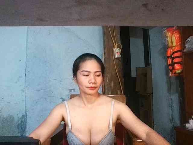 EllaShow93