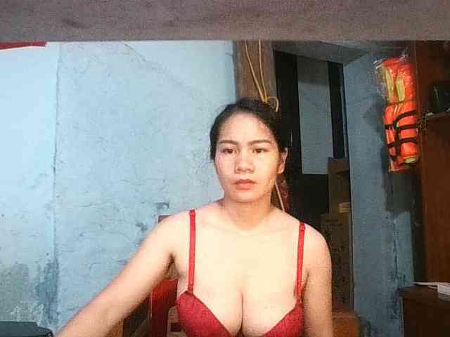 EllaShow93 webcam