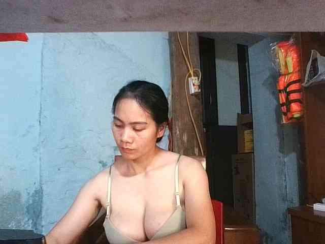 EllaShow93