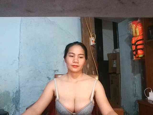 EllaShow93