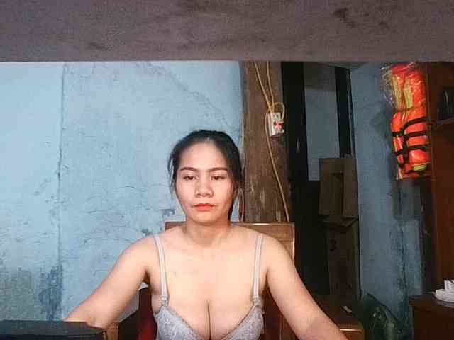 EllaShow93
