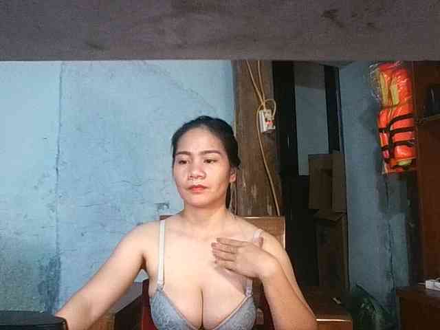EllaShow93