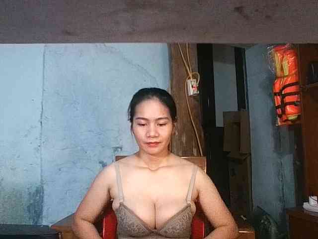 EllaShow93