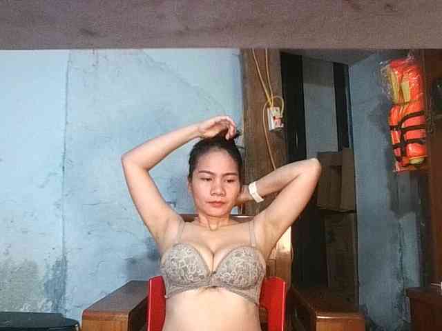 EllaShow93